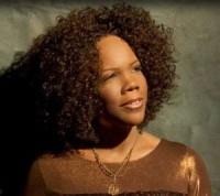 Homecoming Favourites: CD and DVD by Lynda Randle set for August release