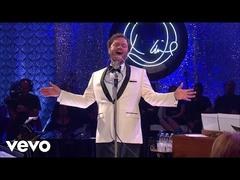 David Phelps - It Must Be Christmas (Live)