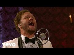 David Phelps - Catching Santa (Live)