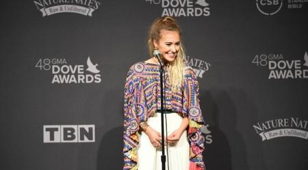 Let's Help Lauren Daigle Rather Than Condemn Her