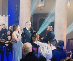 Andrea Bocelli and Francesca Battistelli in Tuscany for Christmas