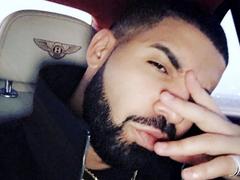 Look: Drake Reveals What NFL Playoff Teams He’s Pulling For Today Amid Curse