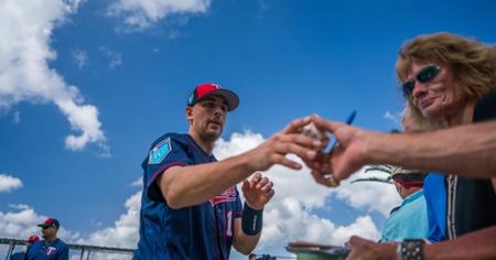 Twins catcher Jason Castro says he's ready for spring training