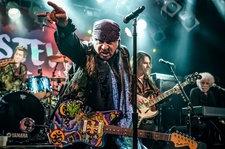 
Little Steven Van Zandt & Disciples of Soul Premiere Girl Group-Flavored 'A World of Our Own'