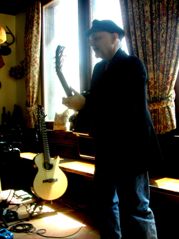Phil Keaggy News